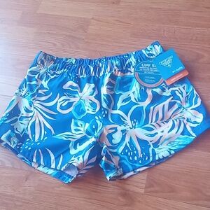 P. NWT Columbia ladies shorts blue floral print. Sz S, XXL,  MSRP $45
